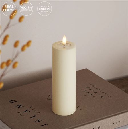 Candele Led. Cero Remote Cont. D.5 H.15cm - Cream