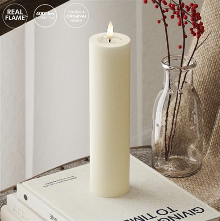 Candele Led. Cero Remote Cont. D.5 H.20cm - Cream