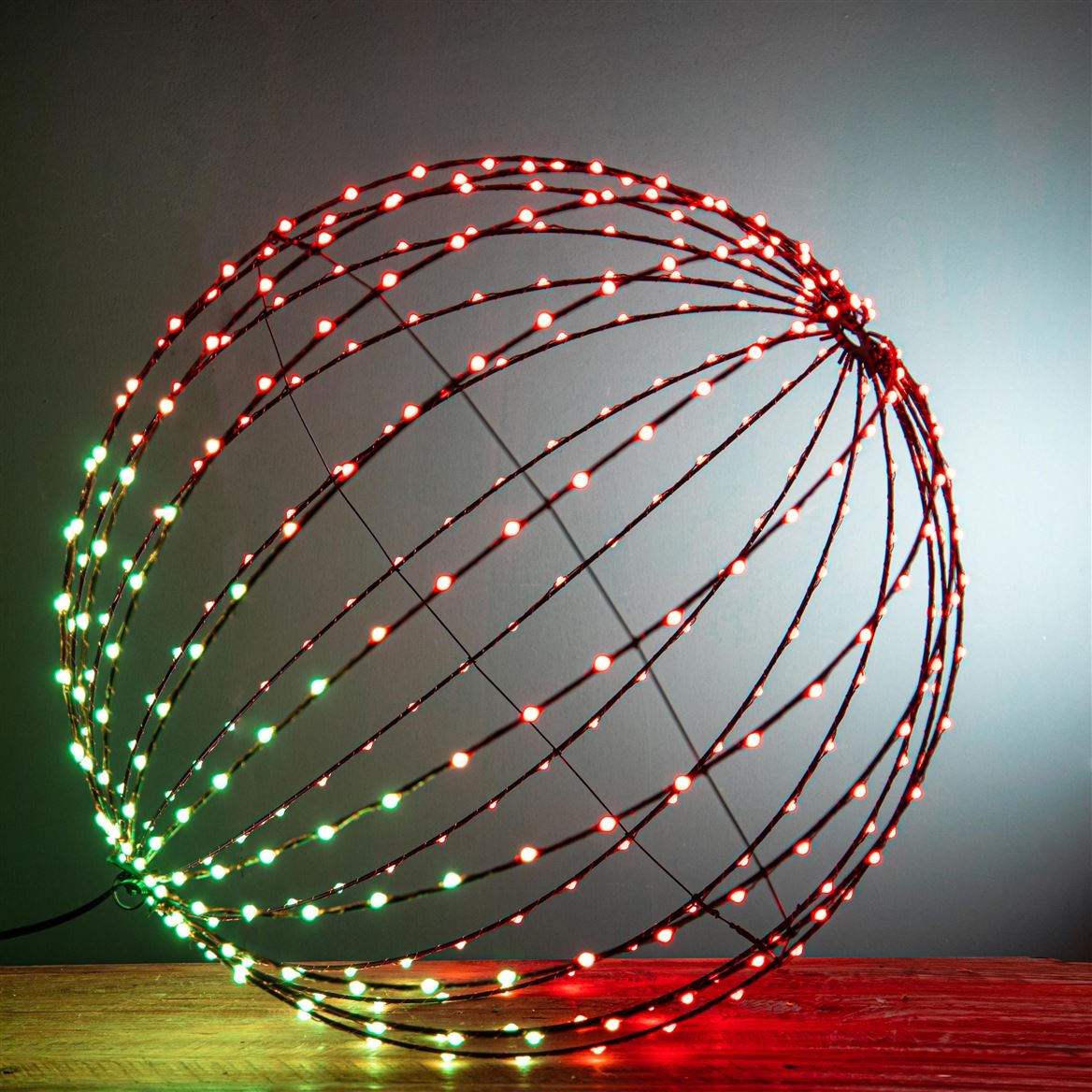 Deco. Sfera Raggi D.40 Cm 240 Led - Digital Rgb