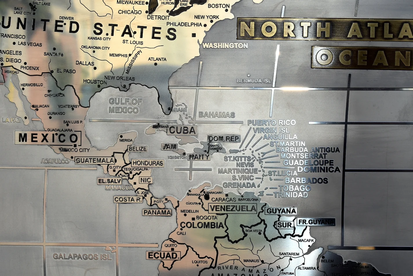 Pann.art. Mappa Del Mondo Acciaio Argento -56x45cm