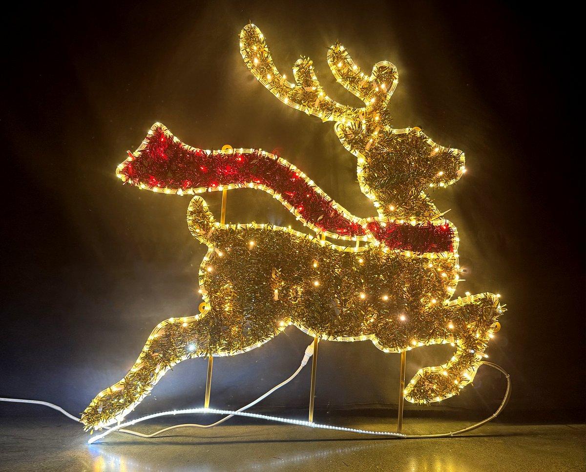 Xmas. Renna Led Flash Tinsel Rosso Oro 113x120cm